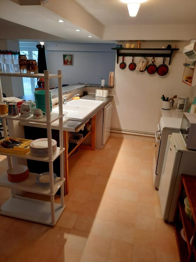Les Coteaux De Planeze, Chambre Pour 2, 3 Ou Famille Nombreuse 2 Adultes 5 Enfants Et Jeunes Belmont-Bretenoux Екстериор снимка
